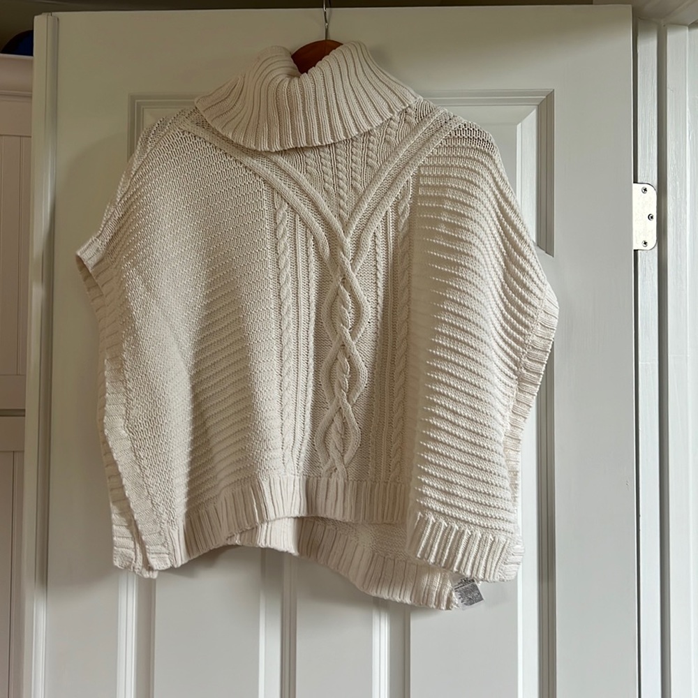 Girls gap poncho